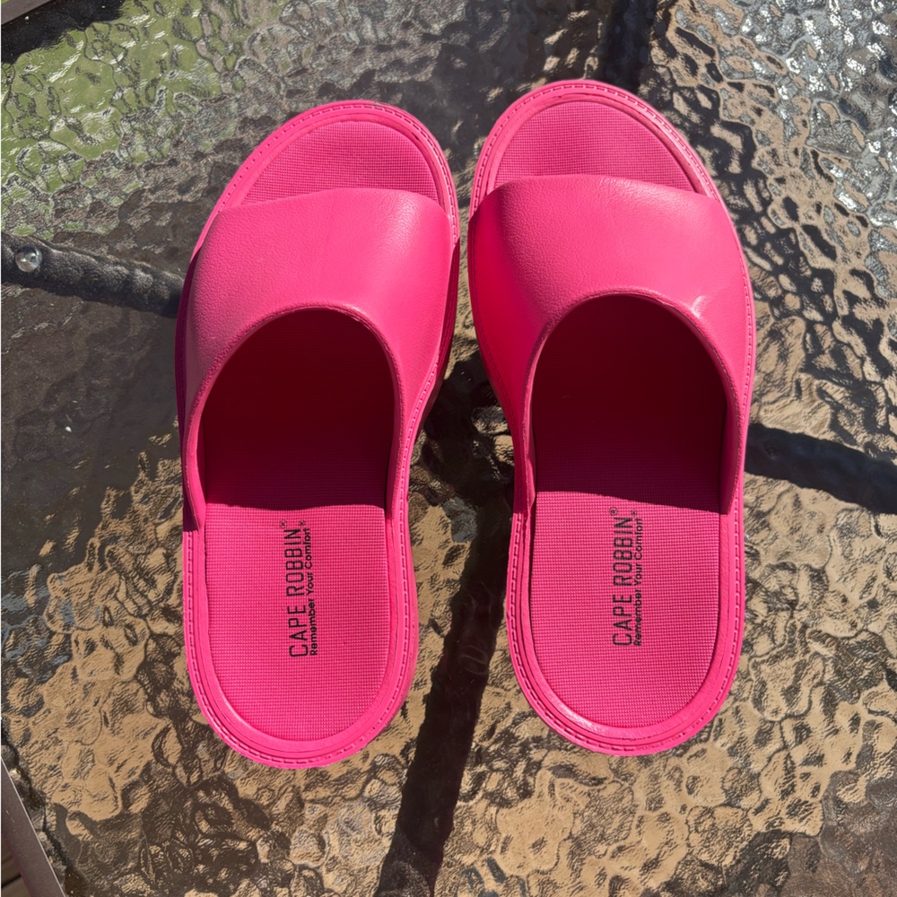 Cape Robbin Vibrant Pink Slippers